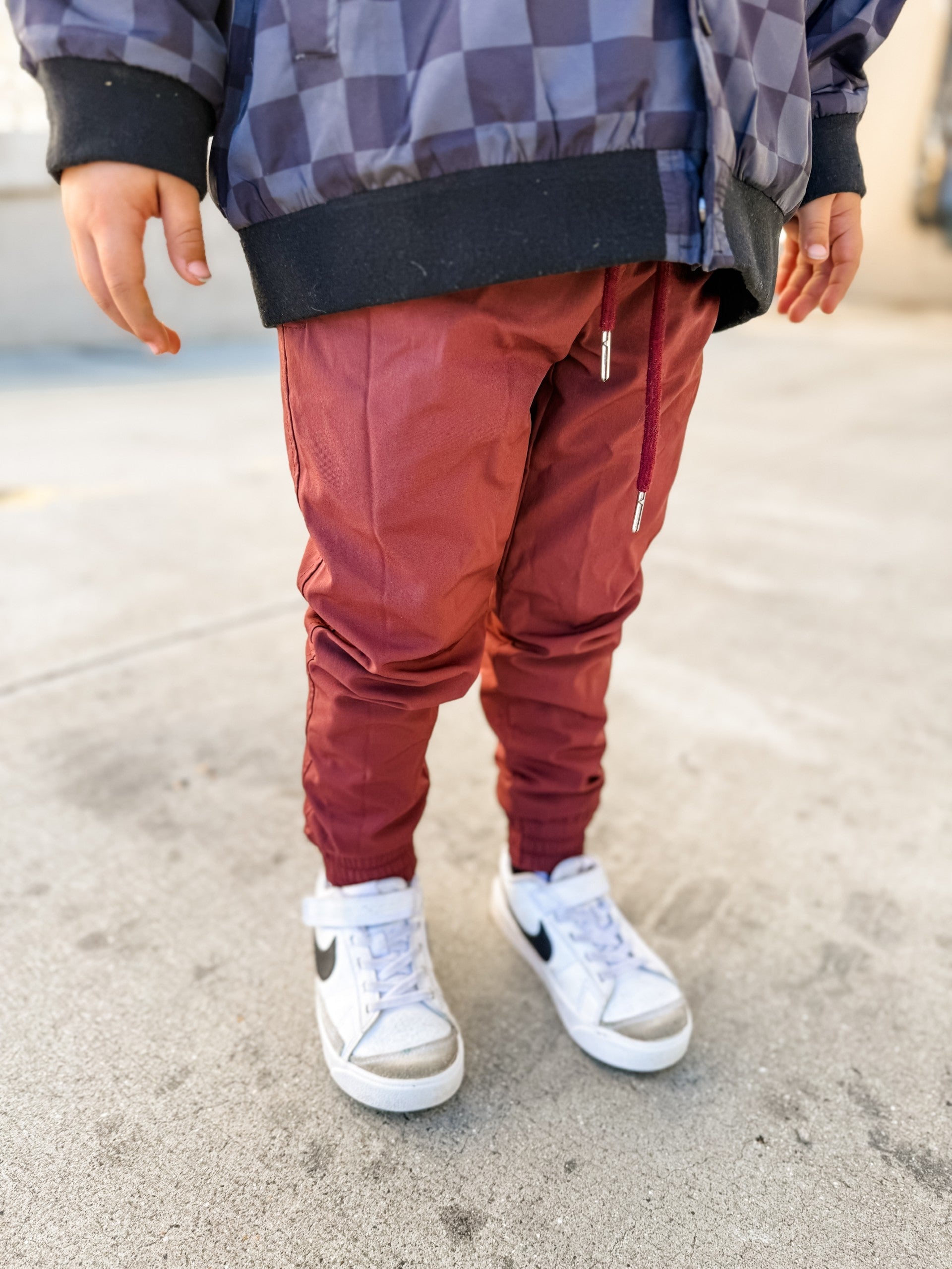 Veteran Slim Fit Jogger — Crimson