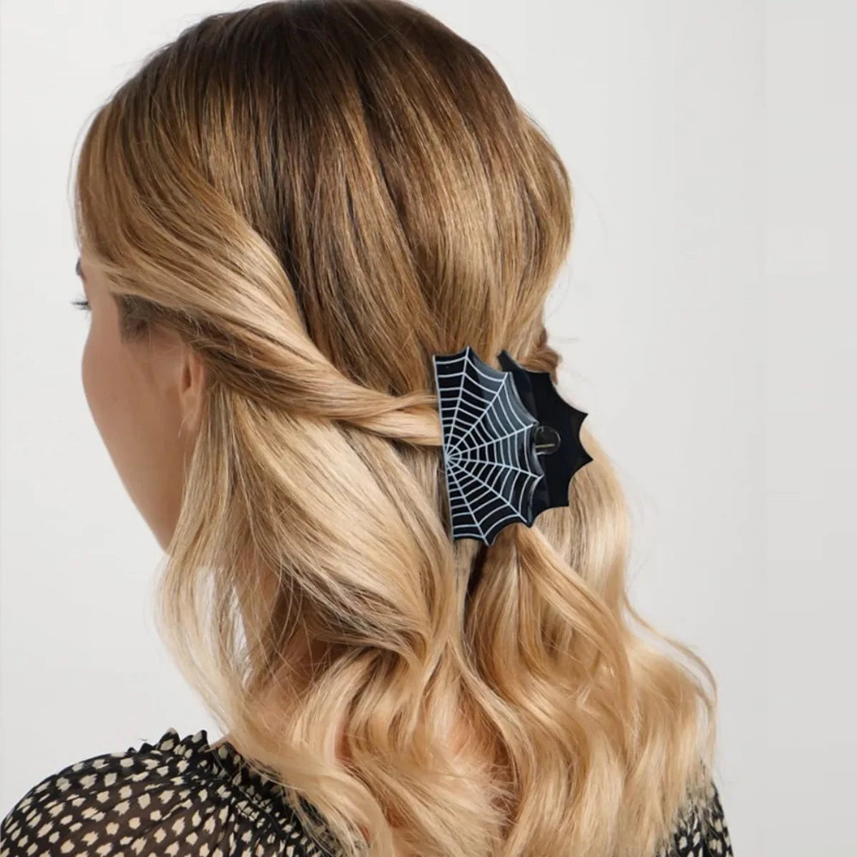 Spooky Creature Hair Claws
