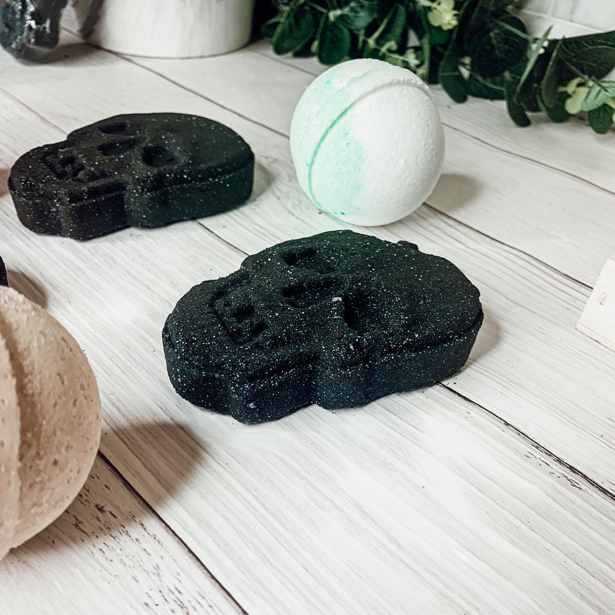 Skull Bath Bomb – Eucalyptus & Spearmint