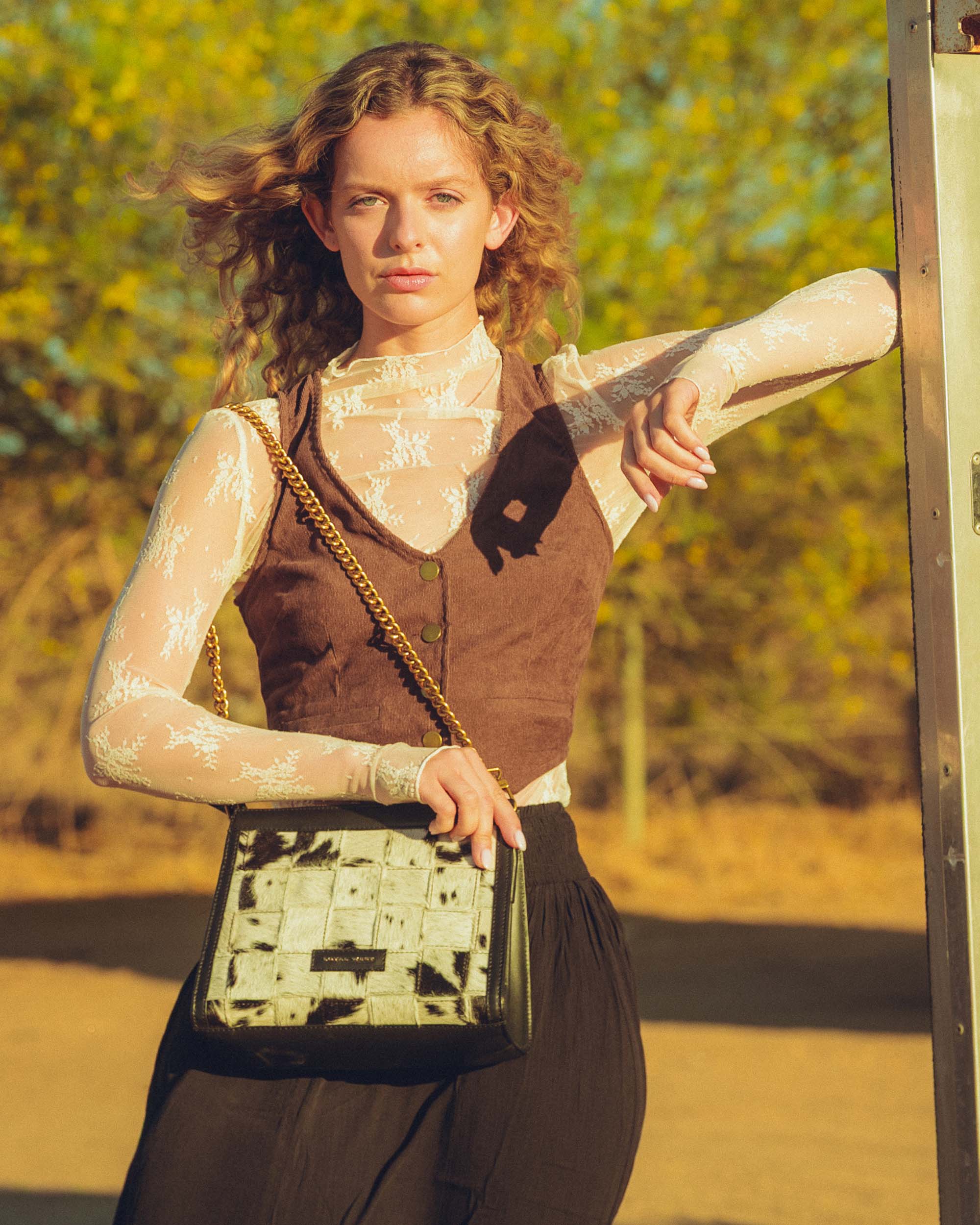 Scrappy Medium Chain Bag in Cowhide & Black Calfskin