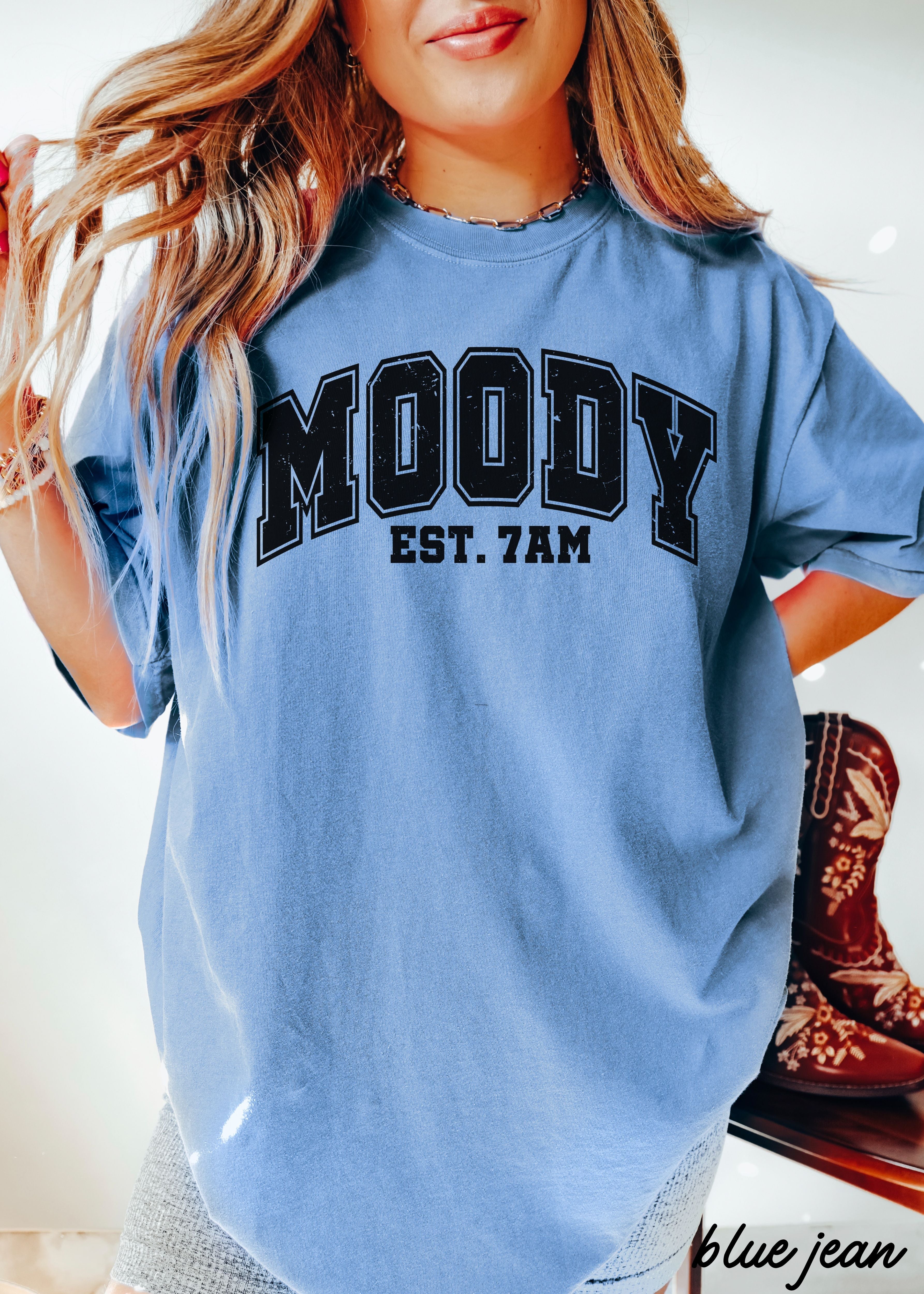 Moody 7am Tee