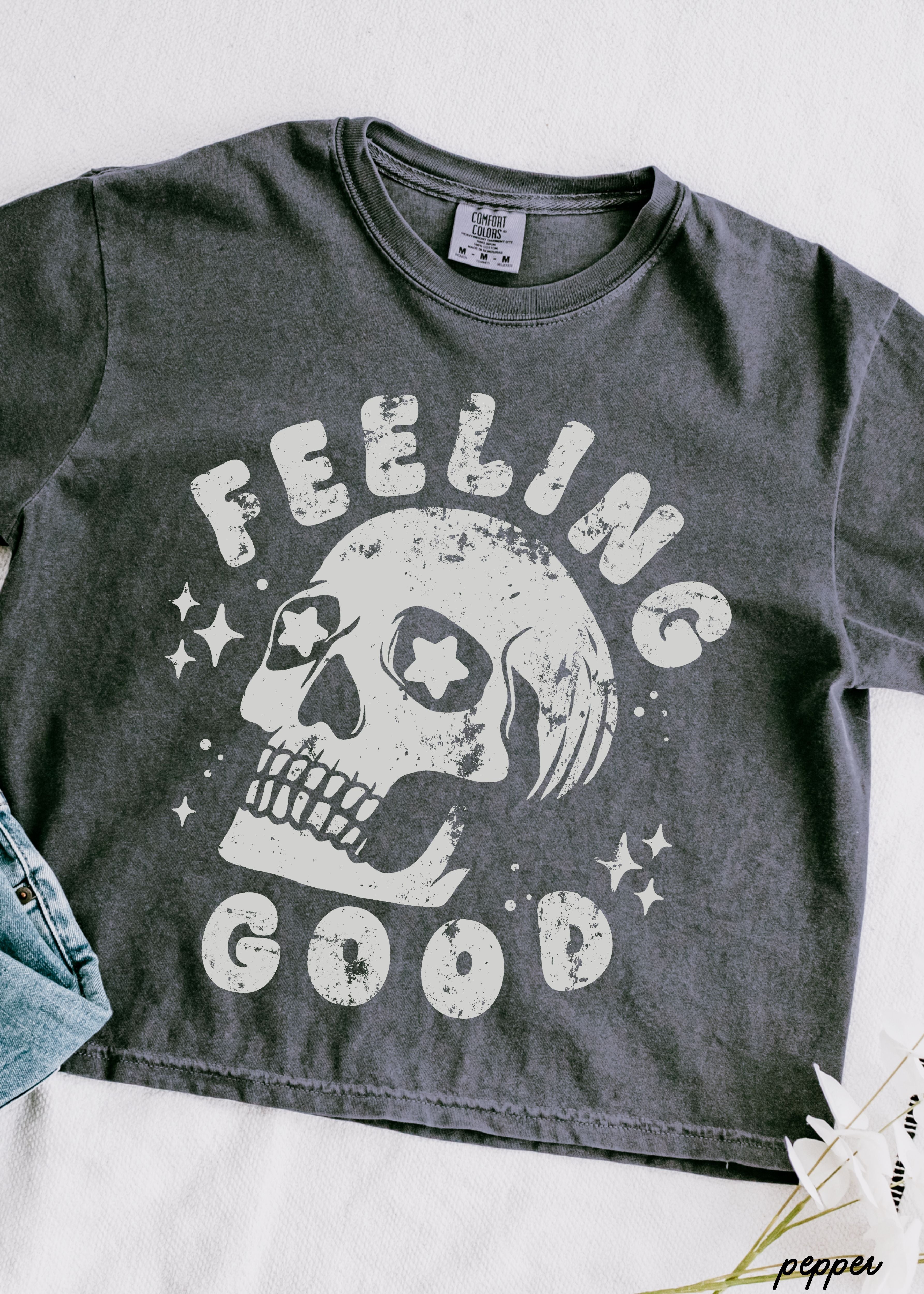 Feeling Good Skull Crop Tee