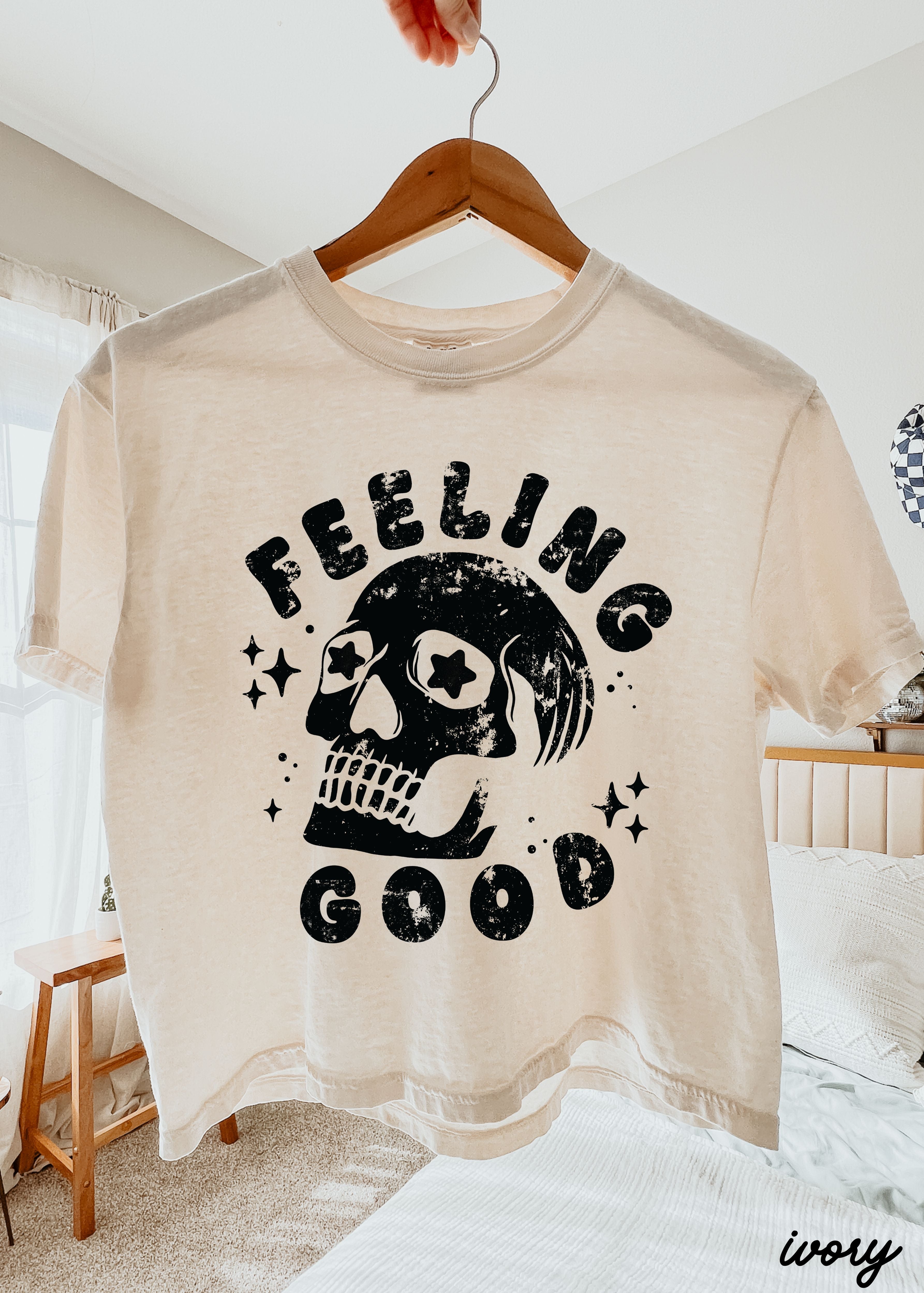 Feeling Good Skull Crop Tee